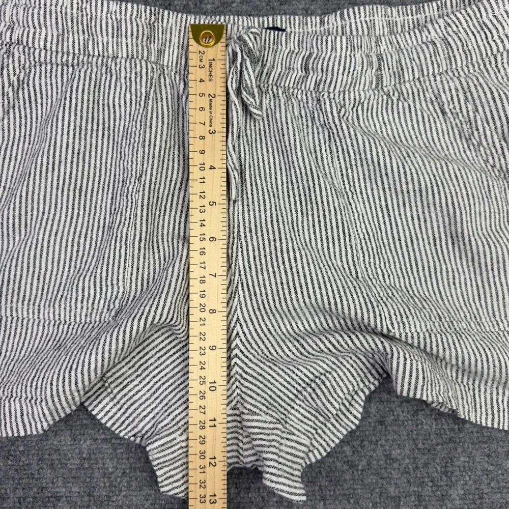 J.Crew Shorts M Black White Linen Blend Striped Coastal Minimalist Vacation Boho